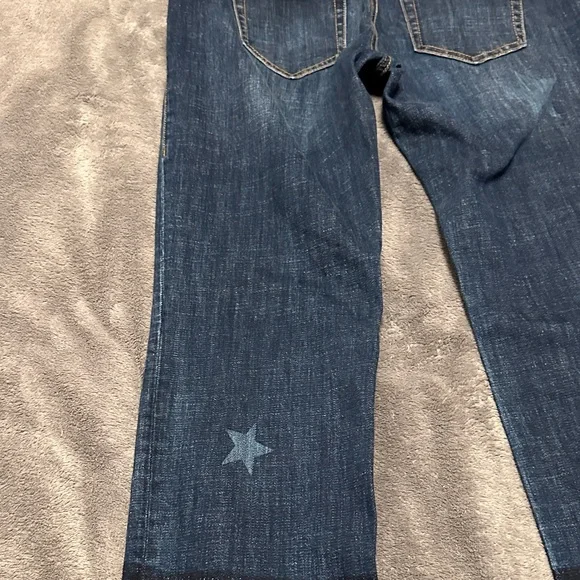 CABi Boyfriend Jeans With Celebrity Star-Design Women's Jeans Style #3937 EUC - Picture 9 of 14